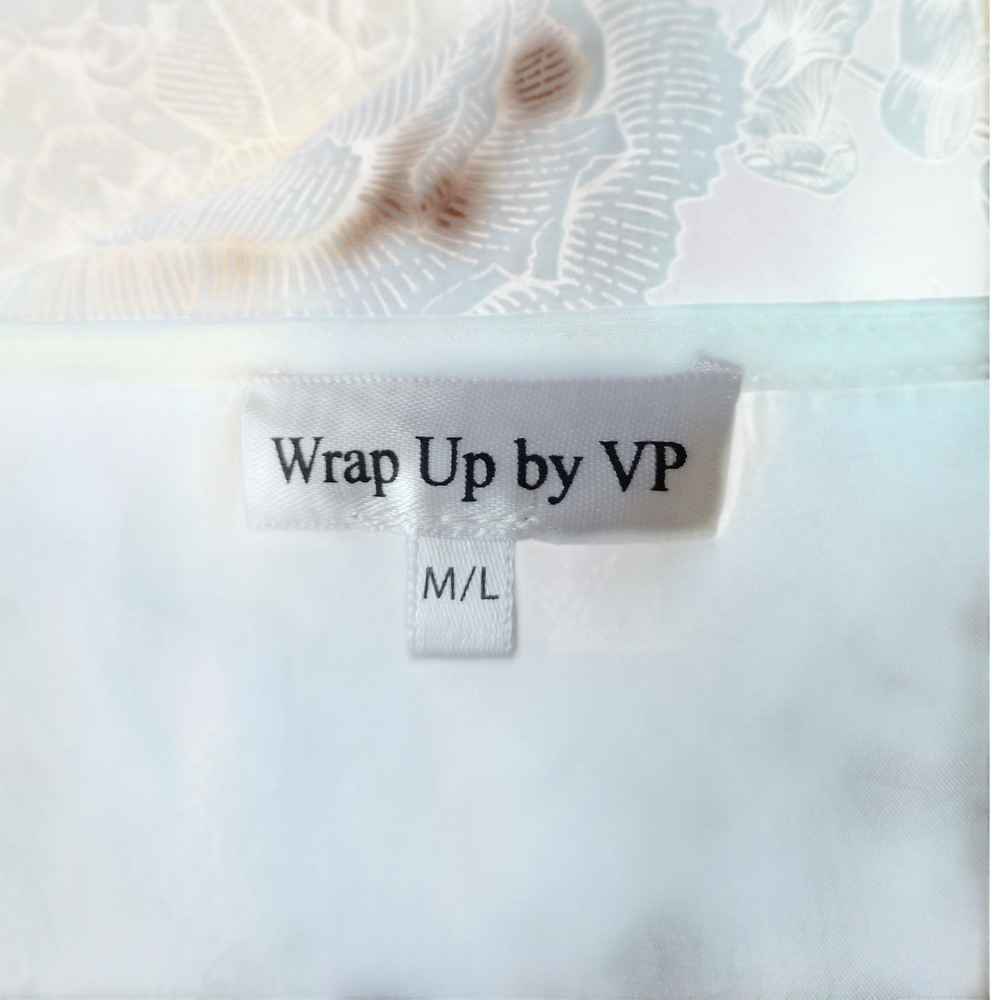 Wrap‎ Up by VP Kaftan Pink Floral Print M/L V Neck Resort Wear Kaftcan - Picture 3 of 3